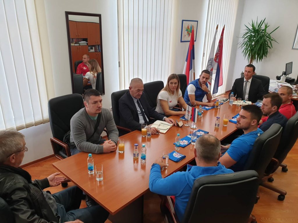 Кајакаши селекције Србије на припремама у Требињу