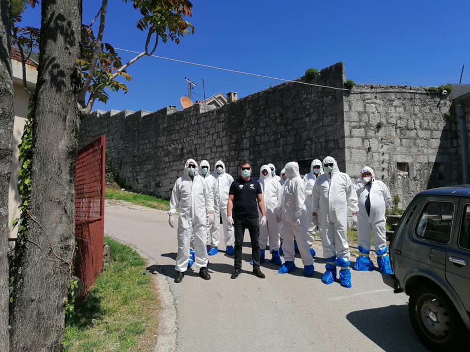 U toku dezinfekcija gradskih preduzeća i ustanova, vjerskih objekata