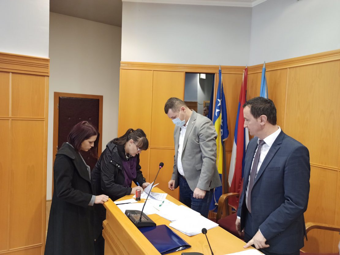 Приправнички за 50 младих Требињаца у реалном сектору, Град обезбиједио средства за нето плате