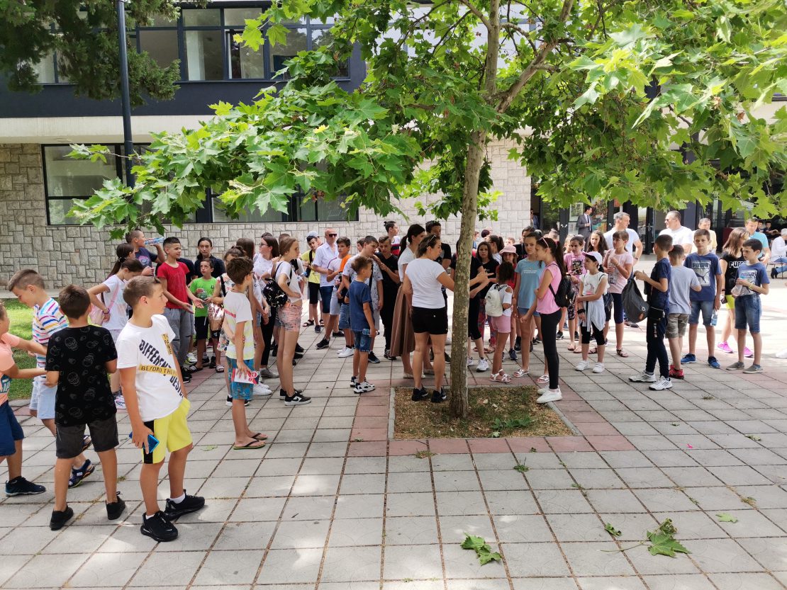 Oдбор за помоћ Србима на КиМ – Захвалност свима који су помогли да дјеца са Kосмета бораве у Српској