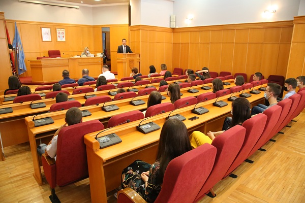 Градоначелник уприличио пријем за најбоље ученике: „Ово су генерације које ће наставити да граде Требиње и Републику Српску“