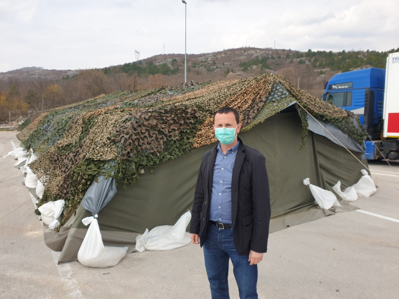 Ćurić obišao granične prelaze „Ivanica“ i „Klobuk“ i punkt policije u Ljubovu