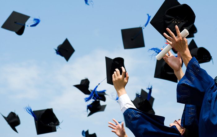 Почео упис у средње школе-стипендије за ученике који упишу дефицитарна занимања