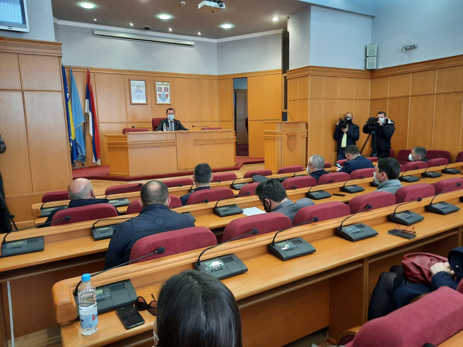 Ћурић – Школе настављају онлајн, пооштрене контроле и у наредном периоду