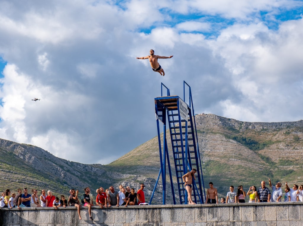 Скоковима са Каменог моста завршени „Дани Требишњице“