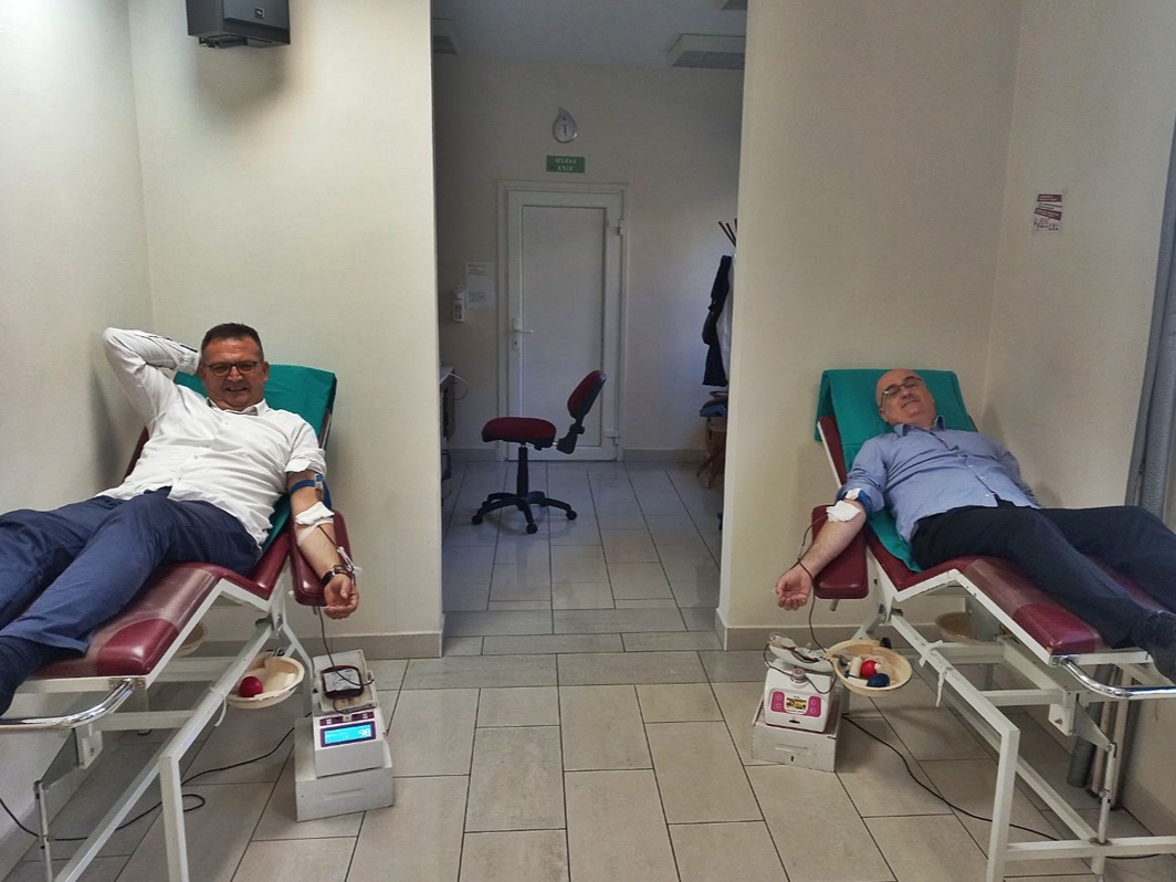 Запослени у Градској управи даровали крв