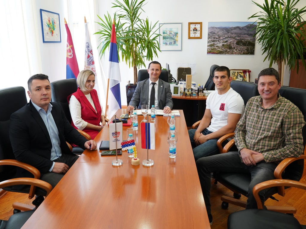 Џудиста Божидар Вучуревић на пријему код градоначелника