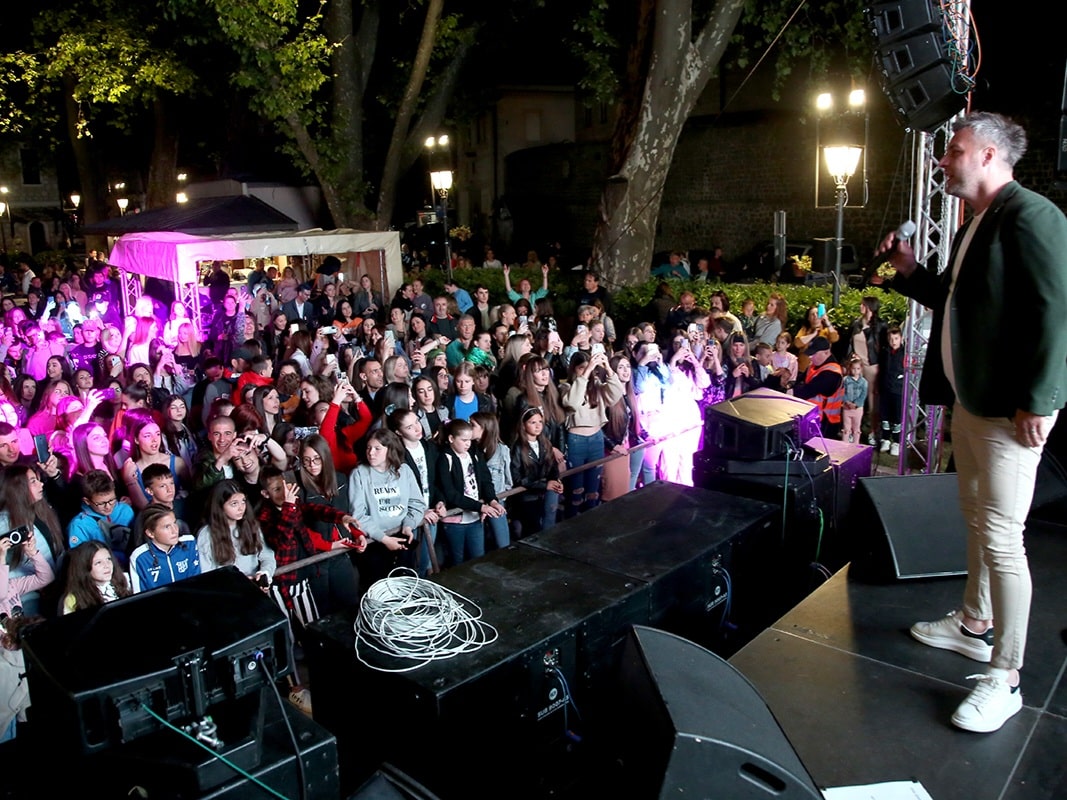 Уз богат програм отворена љетна туристичка сезона – очекује се још једна рекордна година