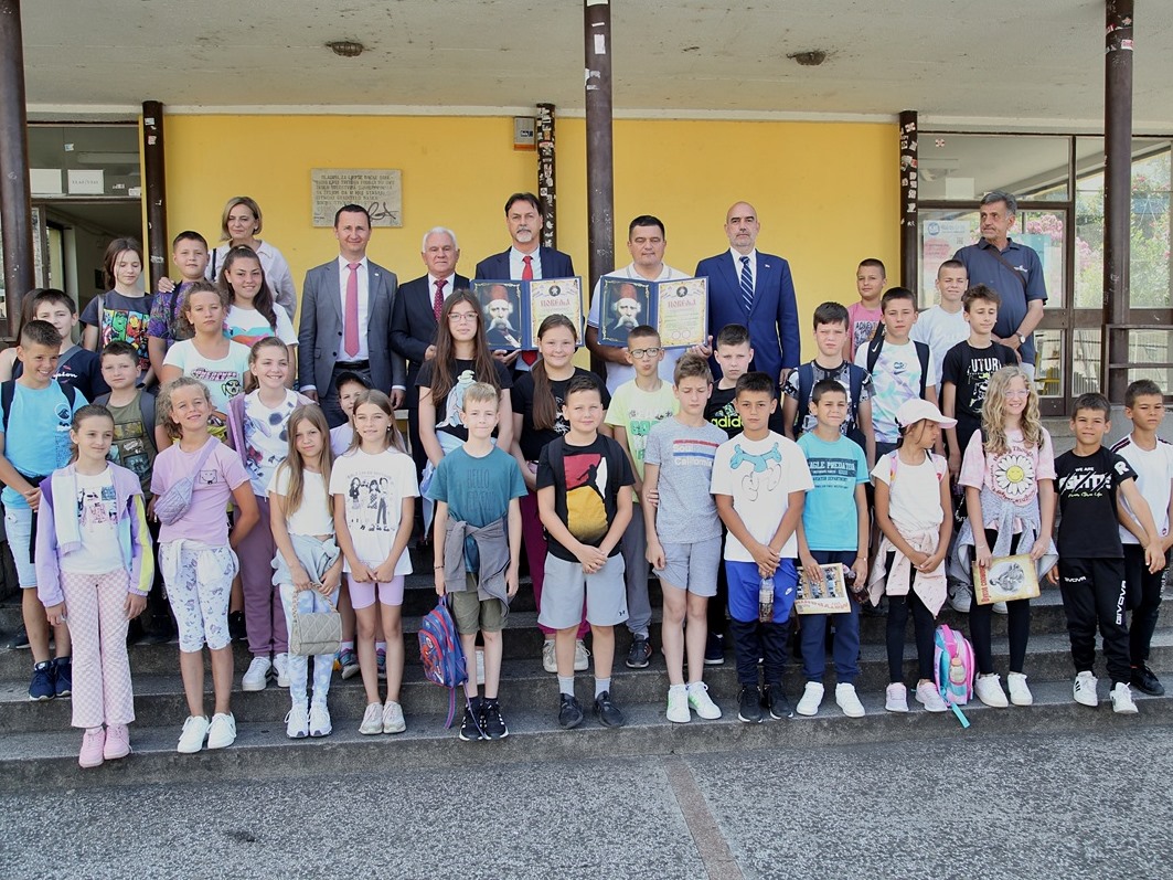 Gradonačelnik uputio čestitku povodom bratimljenja OŠ „Vuk Karadžić“ iz Trebinja i Leposavića