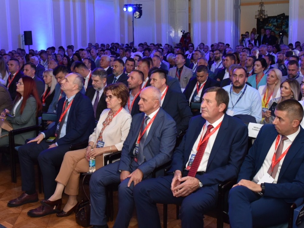 Почео први Инвест форум „Искористи прилику – инвестирај у Српску“, биће представљени и потенцијали Требиња