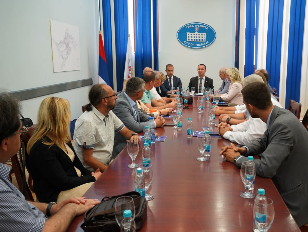 Представници Управног одбора Универзитета у Источном Сарајеву у Градској управи