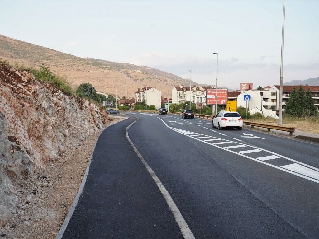 Завршена изградња треће траке код скретања за градску капелу