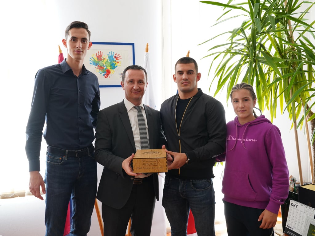 Prijem za mlade sportiste: Trebinje da bude domaćin trka sa preprekama „Hero’s run OCR“