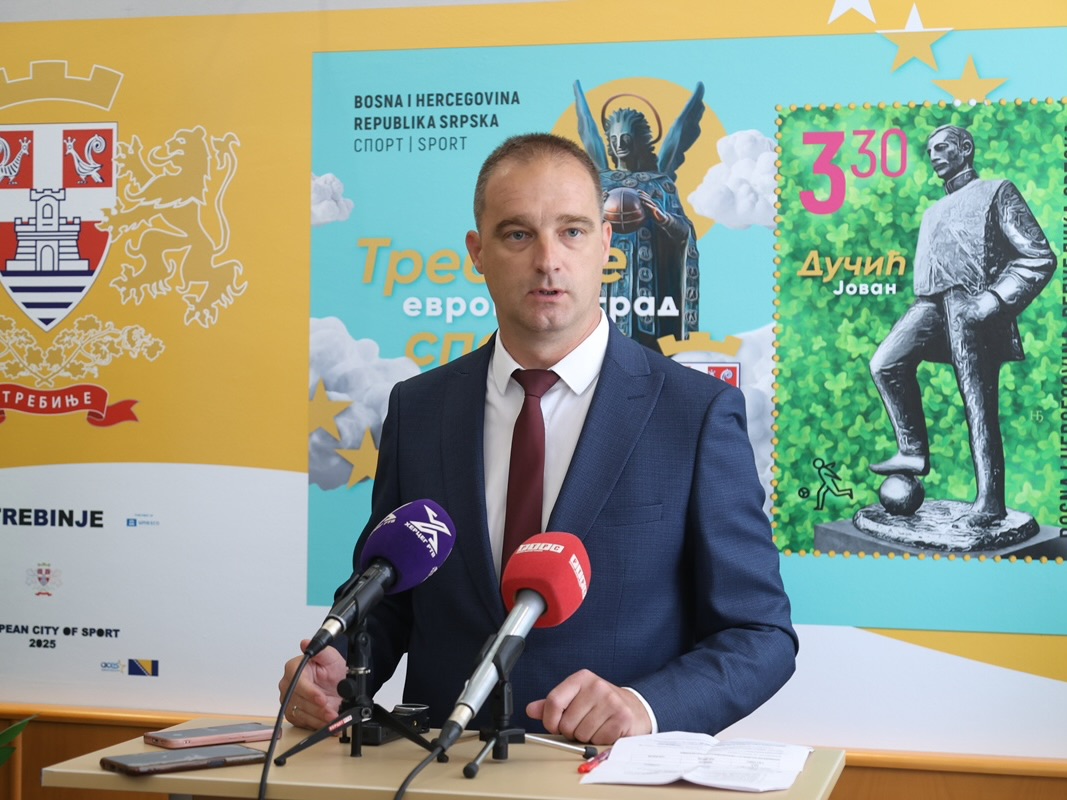Bošković: Hvala svima koji su učestvyjy u odbrani Trebinja od vatrene stihije