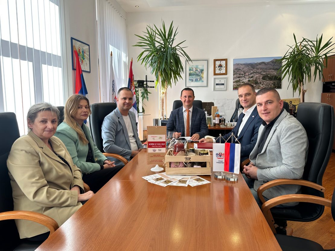 Predstavnici Agrarnog fonda kod gradonačelnika: Prezentacija projekta „Korpa iz mog sela“