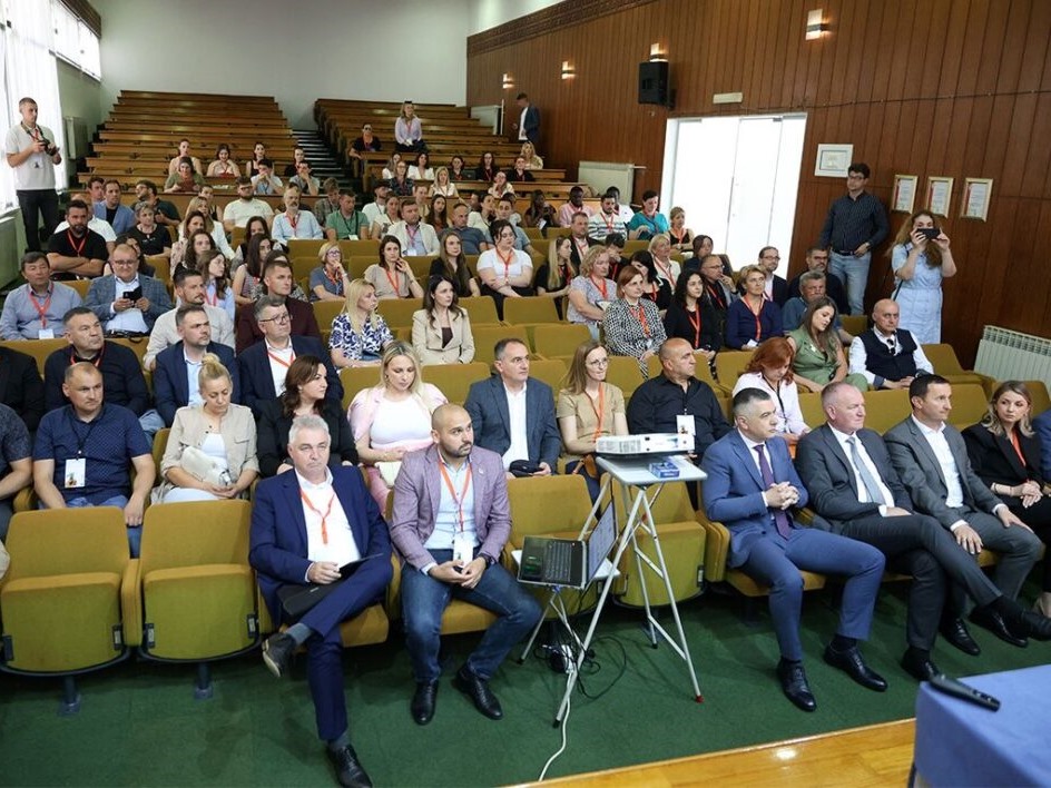 АгроРес 2026 – Градоначелник поздравио учеснике из 27 земаља