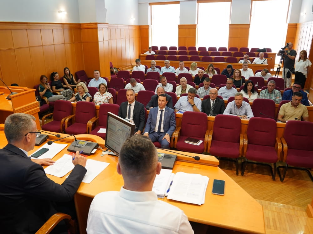 Ћурић: Рекордан буџет Требиња у функцији нових инвестиција и развоја града